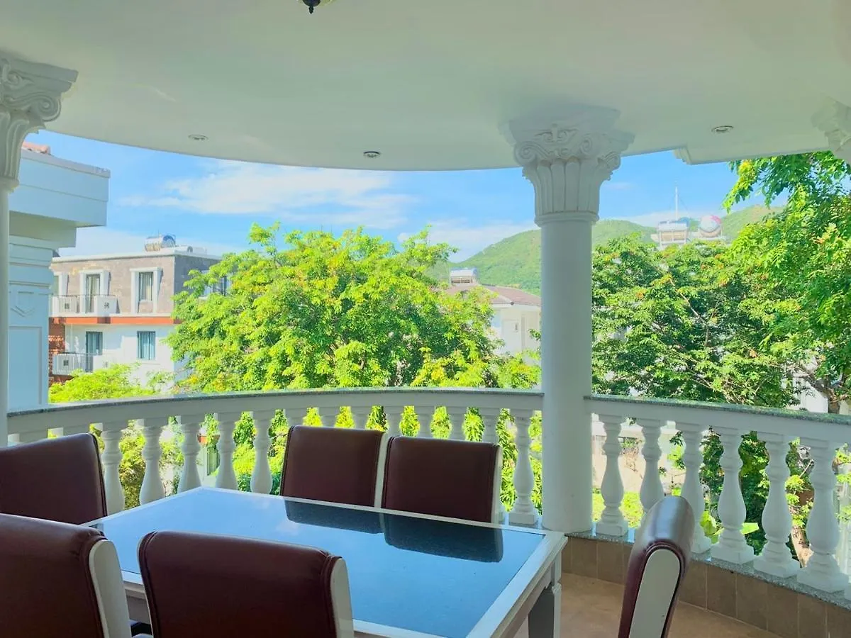 Benzen Villas Nha Trang