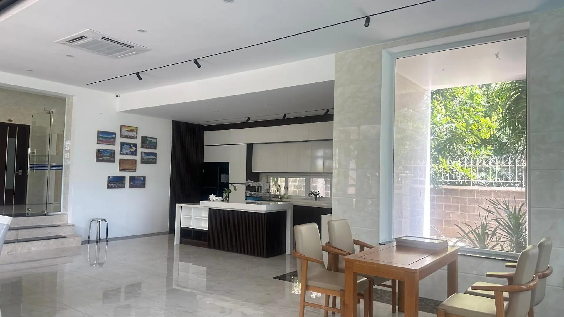 Benzen Villas Nha Trang
