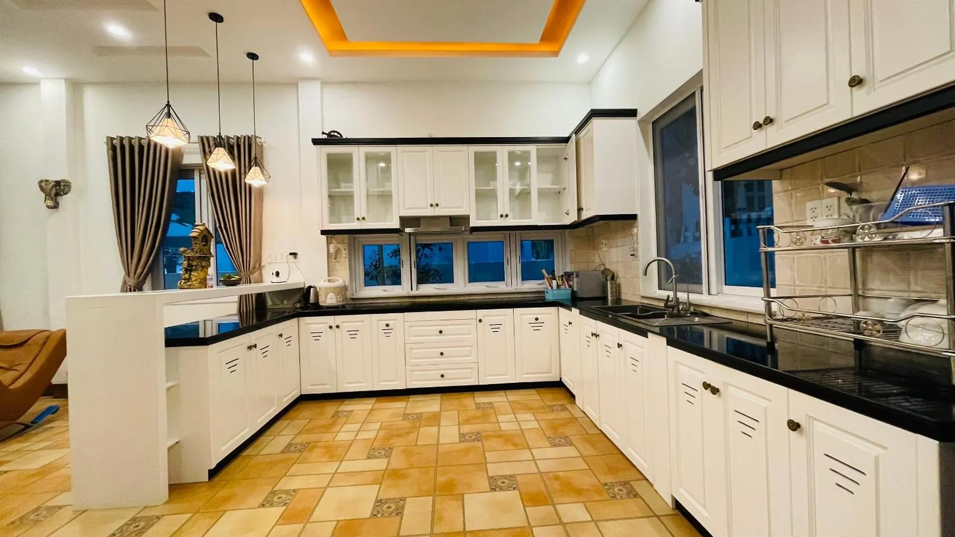 Benzen Villas Nha Trang 0*,  Vietnám